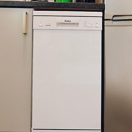 Neuwertiges Apartment Mit Kostenlose Privatparkplatz Auch Fuer Transporter Geeignet R1 Freiberg am Neckar Eksteriør bilde